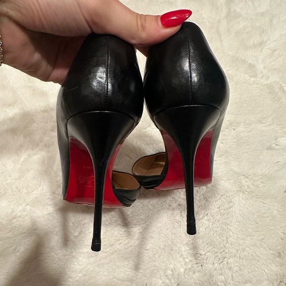 Iriza Louboutin Black Pumps - Picture 8 of 10